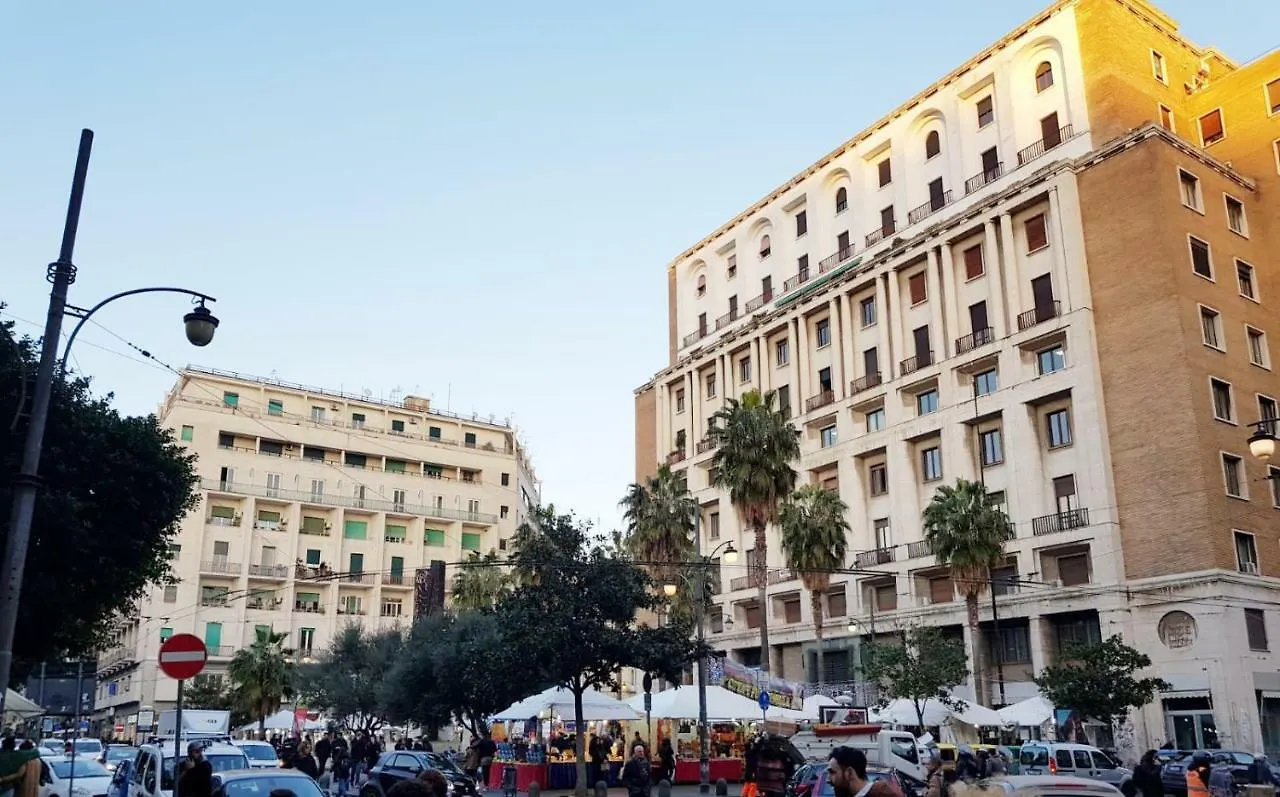 Vecchia Napoli - Spaccanapoli 0*, Naples